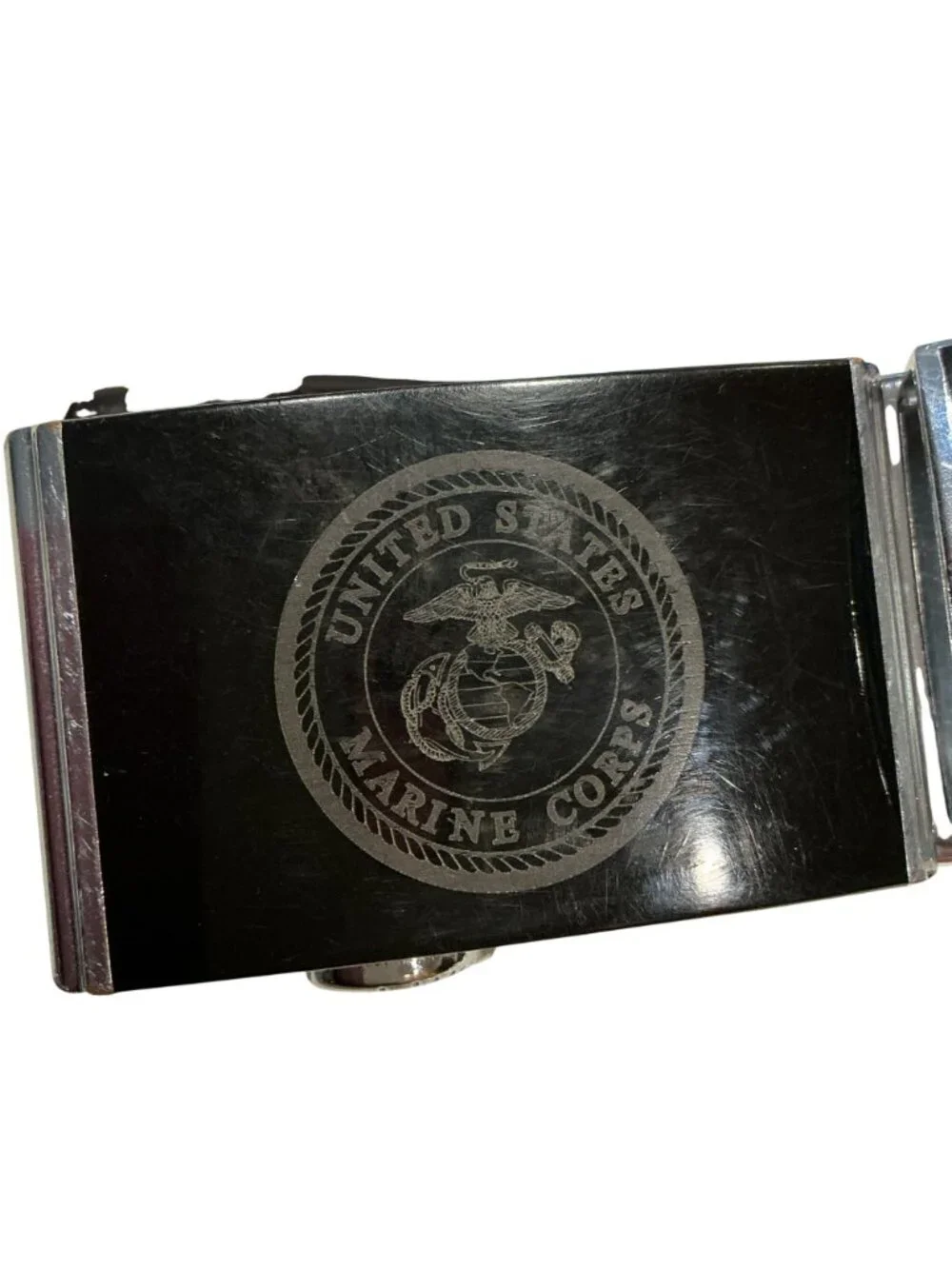 United States Marine Corps Leather Ratchet Belt With Engraved Chrome Buckle Mens